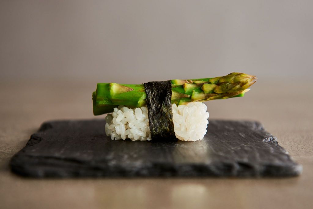 Billede af 2 stk. Asparges -  Vegan Nigiri